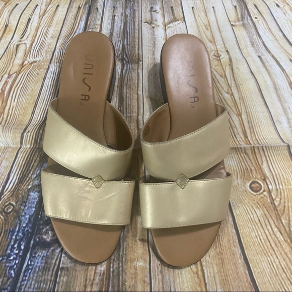 UNISA Tan Leather Slip On Heel Sandals Size 8.5 - Picture 2 of 5
